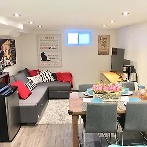 https://luxury-bachelor-suite.hotels-in-montreal.org